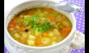 Zupa fasolowa: przepis krok po kroku i sekrety idealnego smaku