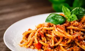Spaghetti z mięsem mielonym: Sekretny przepis na idealny sos