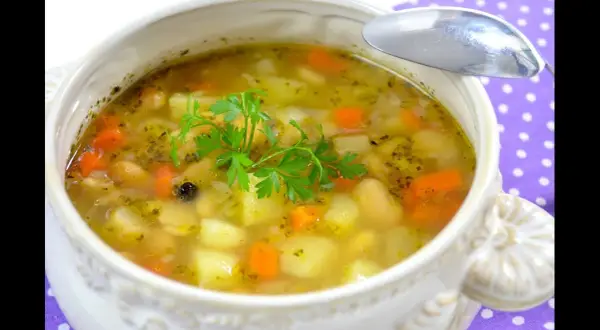 Zupa fasolowa: przepis krok po kroku i sekrety idealnego smaku
