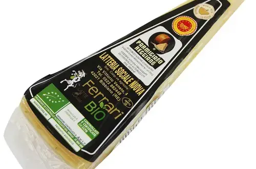 Parmezan: Najlepsze zamienniki w Polsce - smak, cena, dostępność